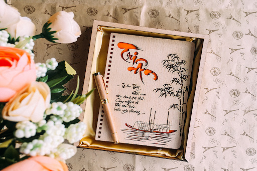 Bật mí những quà tặng 20/11 cho thầy cô ý nghĩa nhất