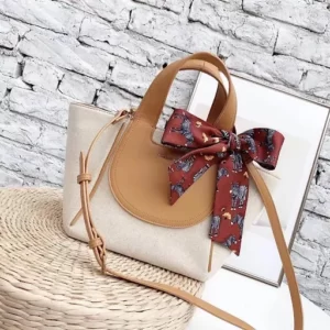 Noel nên tặng quà gì cho bạn gái thật ấn tượng? Bật bí ở ngay đây!