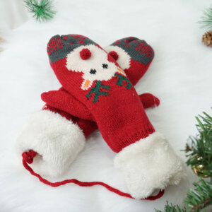 Gợi ý những món quà tặng Noel cực ý nghĩa cho bạn bè và người thân 13 qua tang noel gang tay