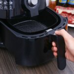 Nồi chiên không dầu Philips HD9220 2.4L (2) Noi chien khong dau Philips HD9220 2.4L 2