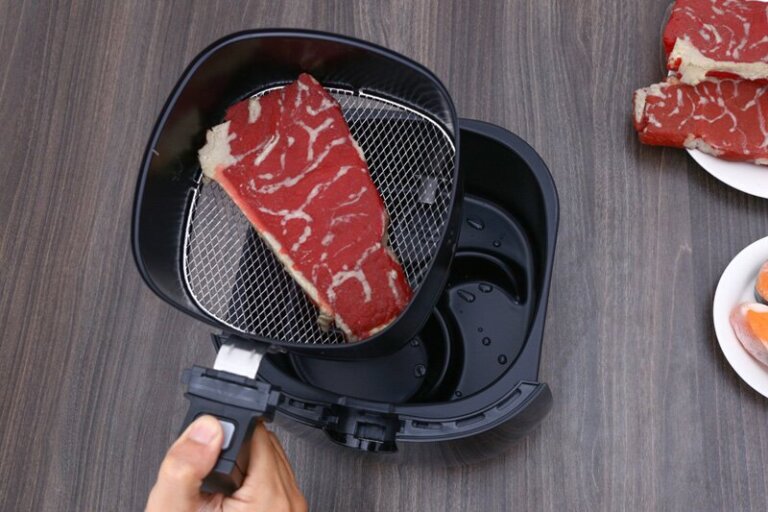 Nồi chiên không dầu Philips HD9220 2.4L 5 Noi chien khong dau Philips HD9220 2.4L 4