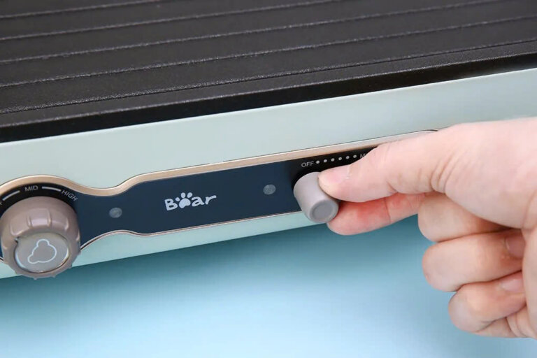 Nồi lẩu điện Bear DKL-C15G1 3L 4 Noi lau dien Bear DKL C15G1 3L 4