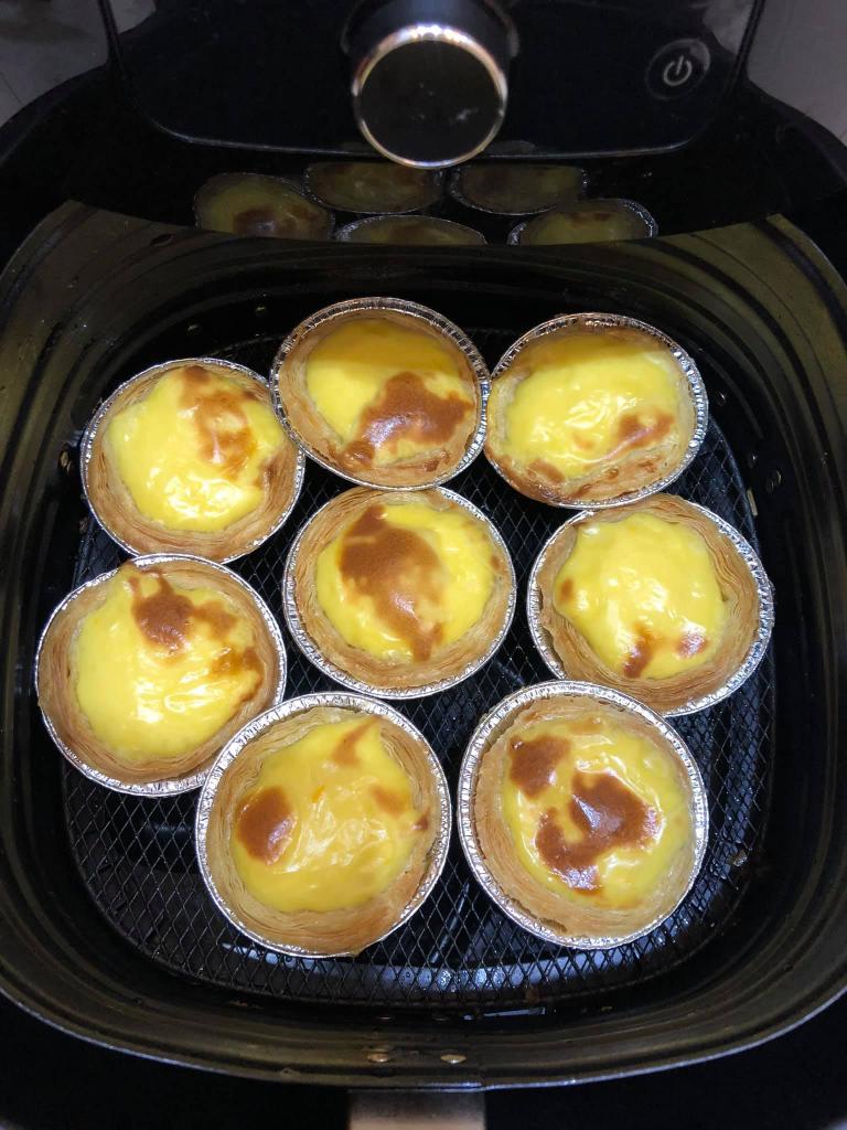 Gợi ý các món ăn với nồi chiên không dầu ngon, dễ làm tại nhà 13 Bánh trứng nướng