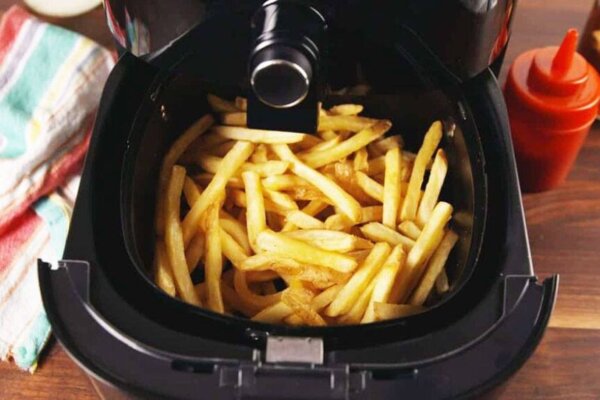 Cách chiên khoai tây bằng nồi chiên không dầu Lock&Lock đơn giản tại nhà