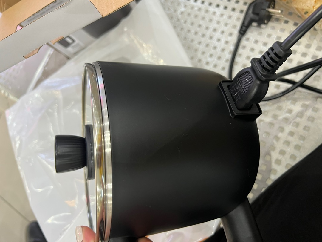 Một số lưu ý cần nhớ khi dùng nồi lẩu điện Lock&Lock