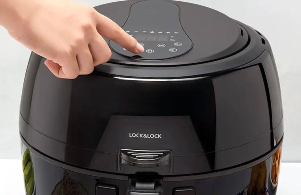 Nồi chiên không dầu Lock&Lock phù hợp với người bận rộn, tiện lợi
