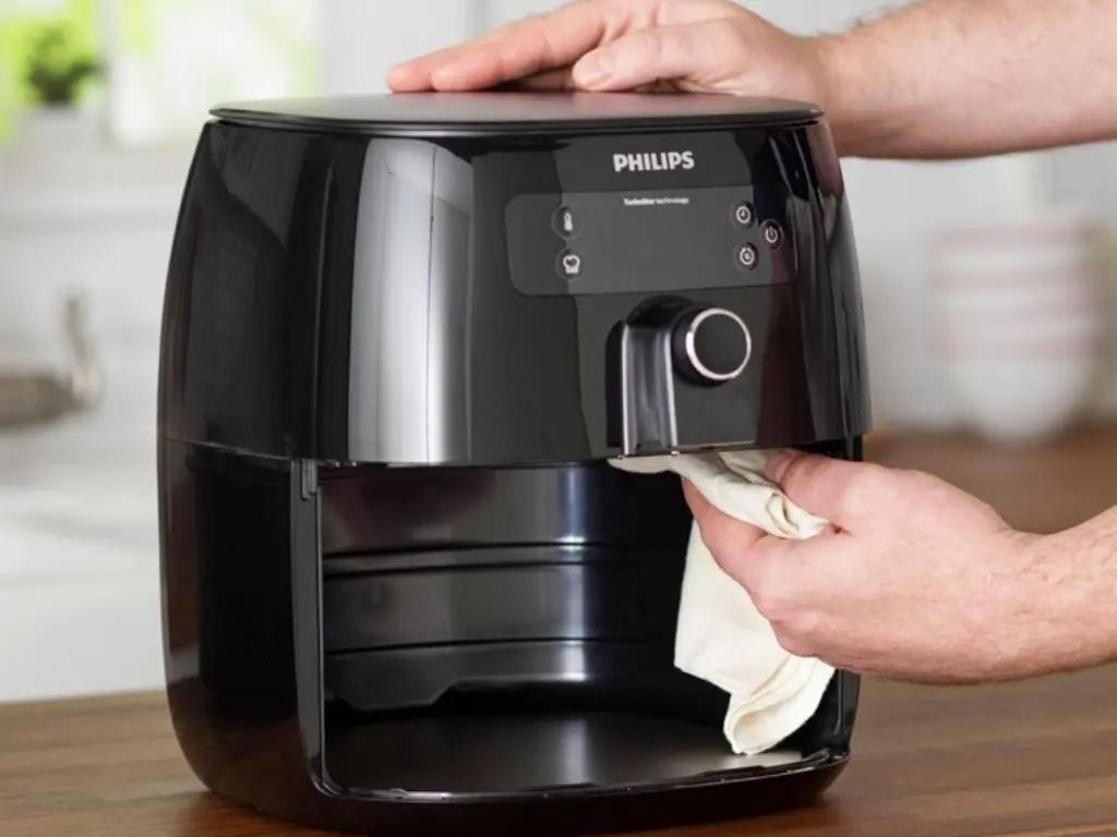 Làm sao để Bảo hành nồi chiên không dầu Philips 1 Nồi chiên không dầu Philips được bảo hành theo quy định của nhà sản xuất