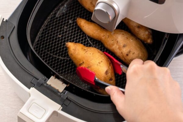 Cách nướng khoai lang bằng nồi chiên không dầu thơm ngon