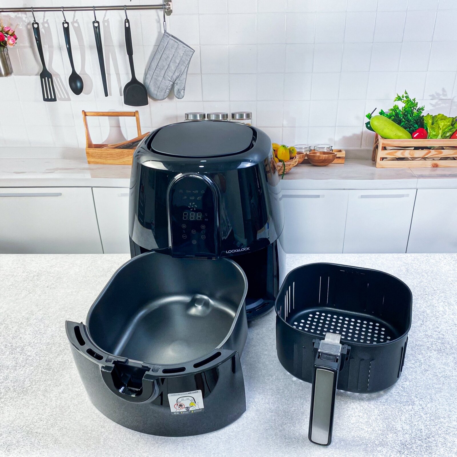 Giới thiệu về nồi chiên không dầu Lock&Lock