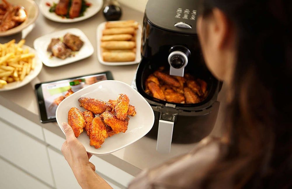 Nồi chiên không dầu nào phù hợp để hâm đồ ăn?