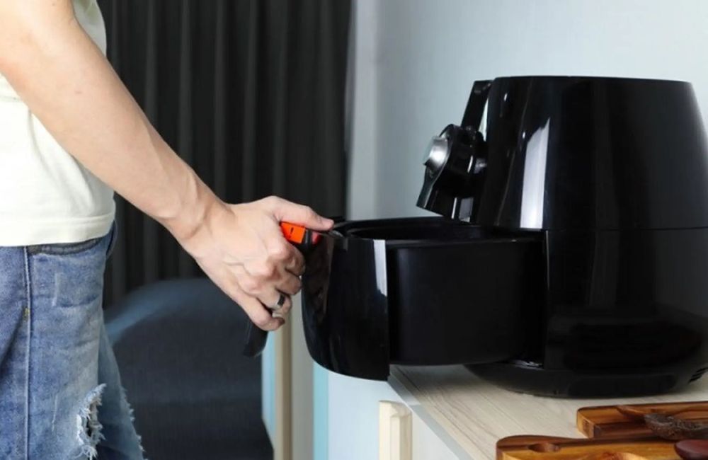 Mỗi dòng nồi khác nhau, chỉ dùng nước khi nhà sản xuất cho phép